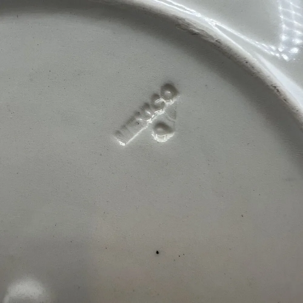 None mexican pottery